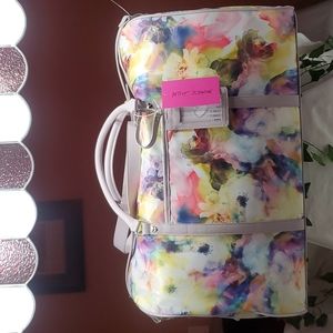 BETSY  JOHNSON WEEKENDER NWT